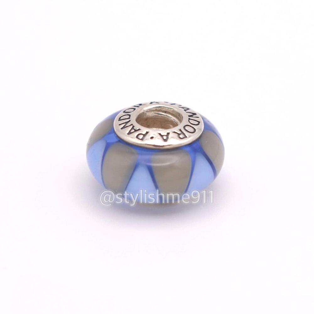 Authentic PANDORA Captivating Blue and Gray Triangles Glass Murano - Picture 6 of 9